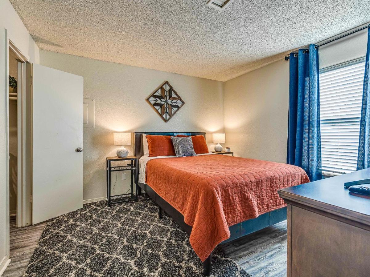 Ou Boomer, Pool, Gym, Hi Speed Wifi, One Mile To Ou & Stadium! Norman Exterior photo